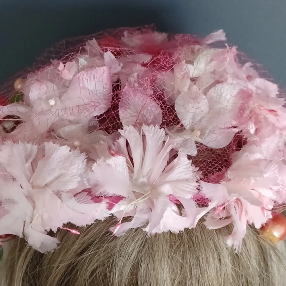 Vintage Gorgeous Fascinator /Toque